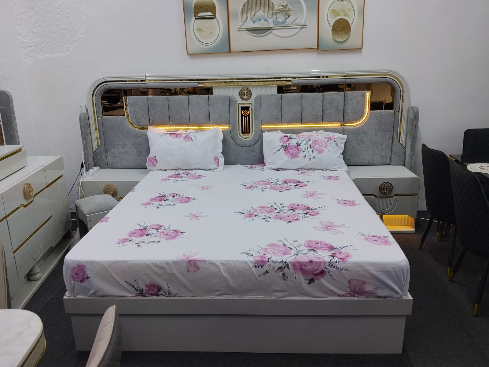 Classic MDF King Bed